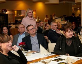 Kateřina Neumannová, česká olympionička a Jan Smigmátor, český swingový zpěvák (85)